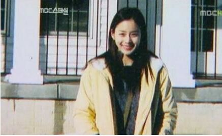 rain金泰希婚礼低调 金泰希是大学校花天然美人