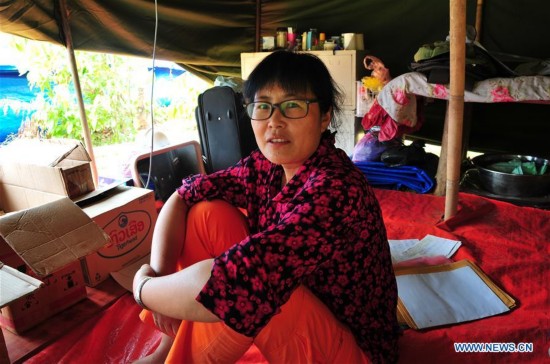 LAOS-MUANG PHONHONG-RAILWAY STATION-CONSTRUCTION