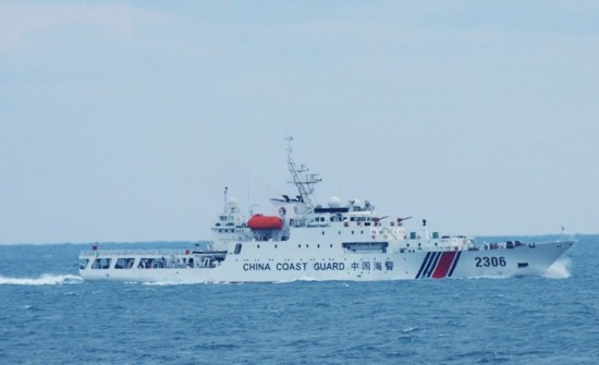 中国海警舰船编队10日在我钓鱼岛领海巡航