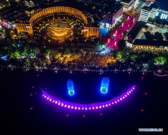 CHINA-HANGZHOU-WEST LAKE-NIGHT VIEW (CN)