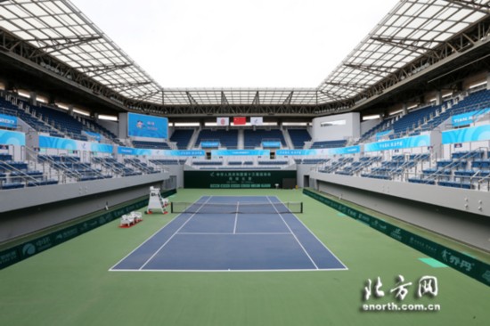 天津网球中心中心场地已经装点完毕