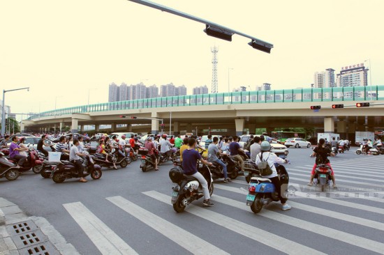 南宁：园湖北路(中华路至民主路段)正式恢复通行