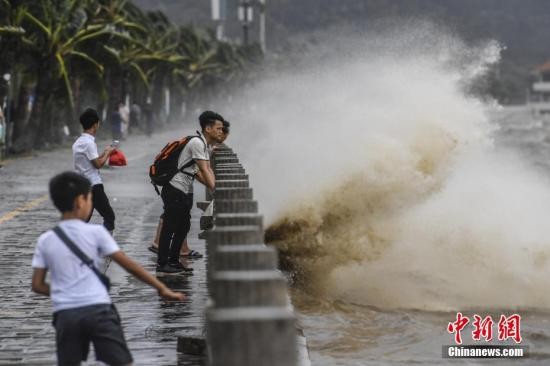 第14号台风帕卡今日广东登陆 将经过这些地方