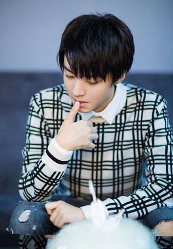 俊凯18岁生日 TFboys王源千玺、周杰伦杨幂等