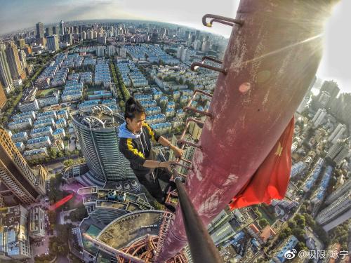 蜘蛛侠不好当!国内高空挑战第一人坠亡敲警