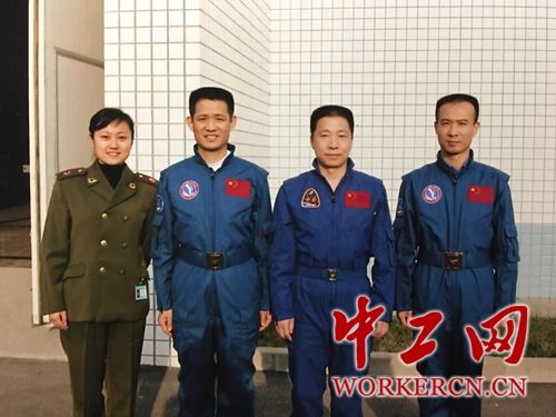 航天员中心首位音乐理疗师：神十女航天员找我学声乐