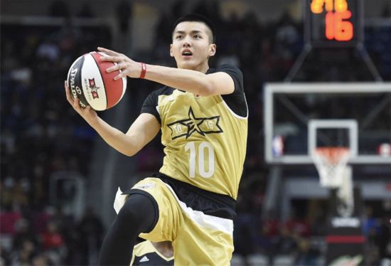 创造历史吴亦凡连续三年出战NBA全明星名人赛