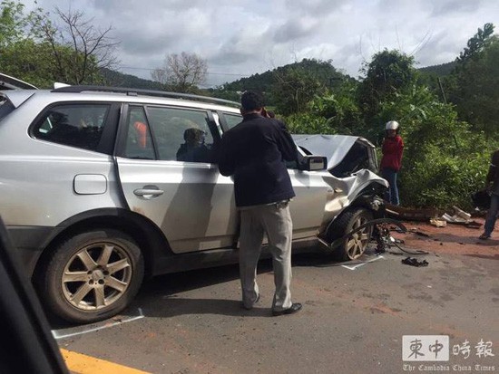 柬埔寨拉那烈亲王遭遇车祸 王妃去世