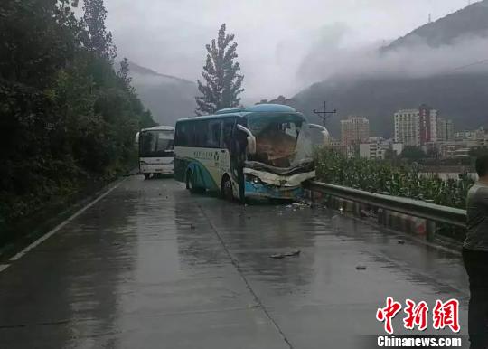 石棉县人口_35 雨雨雨 高温暴雨连环袭击 乐山人又要被虐惨,更可怕的是(3)