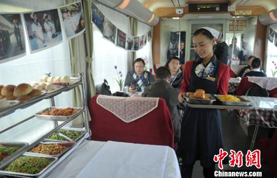 寶成鐵路通車60年：乘綠皮列車重走寶成線感受60年變遷