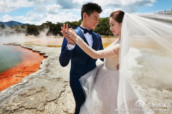 最美婚纱照图片女_婚纱照女图片大全最美