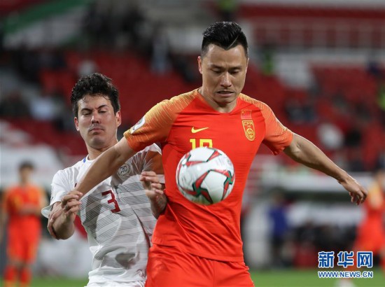 【亚洲杯】中国队3比0战胜菲律宾队 提前小组