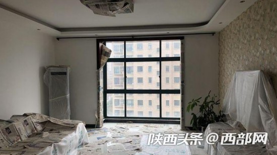 新房逢雨必漏10年业主没法住 物业:A点修好