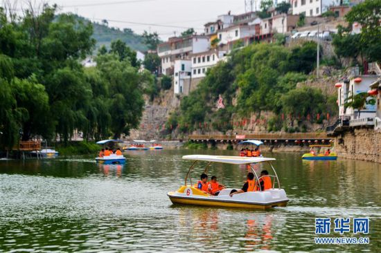 （社會(huì)）（3）河北：特色旅游助推鄉(xiāng)村振興