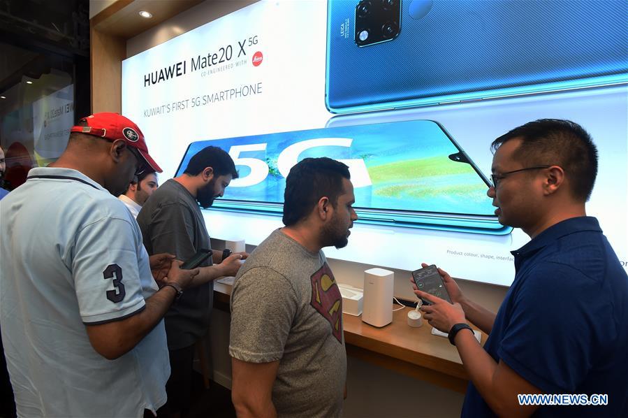 KUWAIT-FARWANIYA GOVERNORATE-HUAWEI-5G SMARTPHONE-LAUNCH