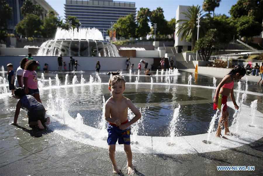 U.S.-LOS ANGELES-HEAT WAVE