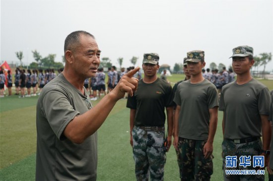 （圖片故事）（3）老兵張勇和他的“國防園”