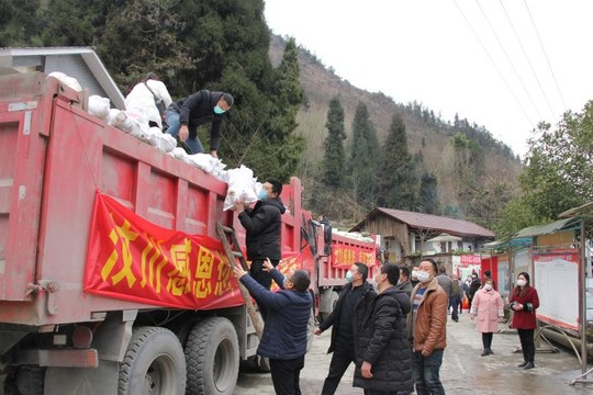 四川频道 特别策划 净土阿坝 最新动态 三江镇龙竹村村党支部书记