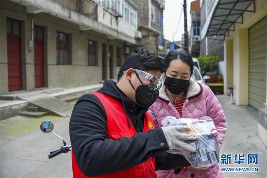 新型肺炎拡大防止期間の「代理購入」サービス　湖北省孝感市 