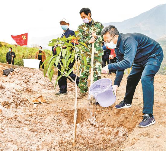 怒江傈僳族自治州经济总量_怒江傈僳族自治州