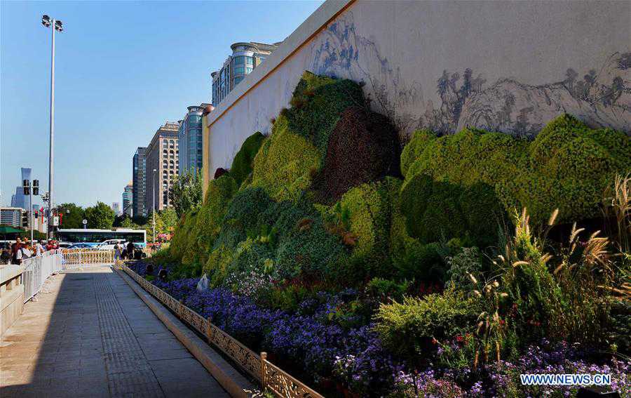 CHINA-BEIJING-NATIONAL DAY-PREPARATION-FLOWERBEDS (CN)