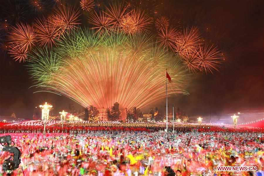 (PRC70Years)CHINA-BEIJING-NATIONAL DAY-CELEBRATIONS-EVENING GALA (CN)