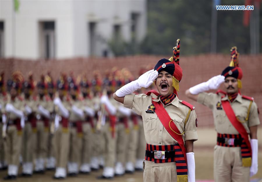 KASHMIR-JAMMU-POLICE-PARADE