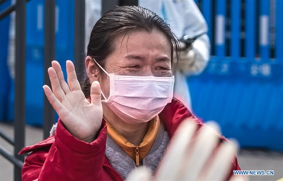 CHINA-HUBEI-WUHAN-MAKESHIFT HOSPITAL-FAREWELL (CN)