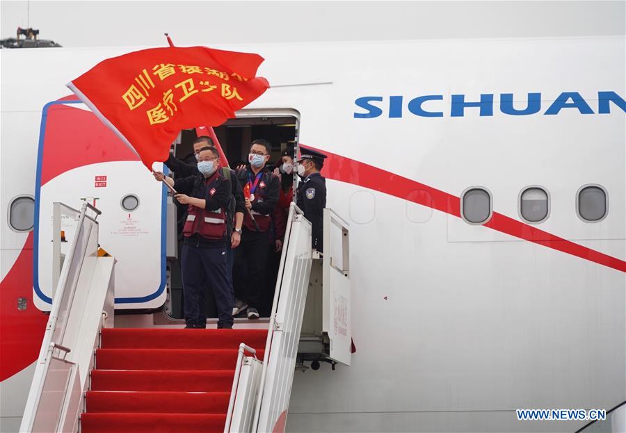 Last Batch Of Medical Workers Return To Sichuan From Hubei