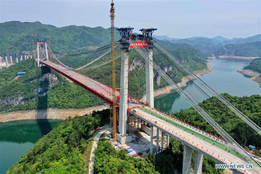 CHINA-GUIZHOU-WUJIANG RIVER-BRIDGE-CONSTRUCTION (CN)