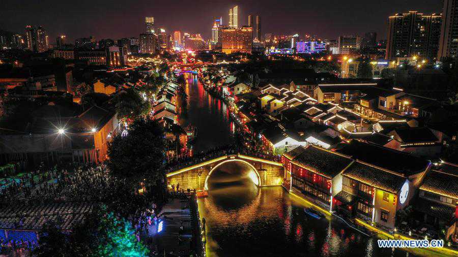 CHINA-JIANGSU-WUXI-ANCIENT CANAL-NIGHT TOURISM (CN)