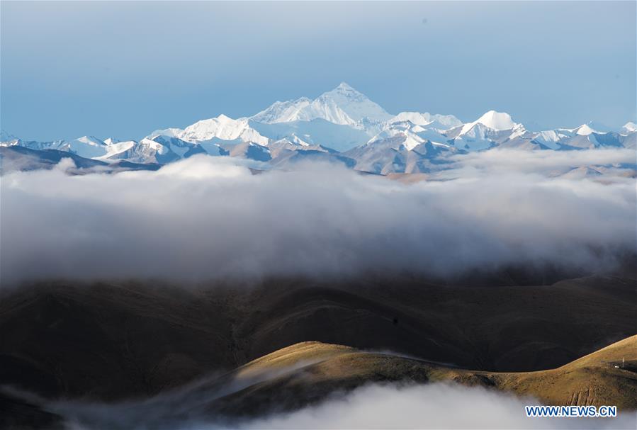 CHINA-TIBET-MOUNT QOMOLANGMA-VIEWS (CN)