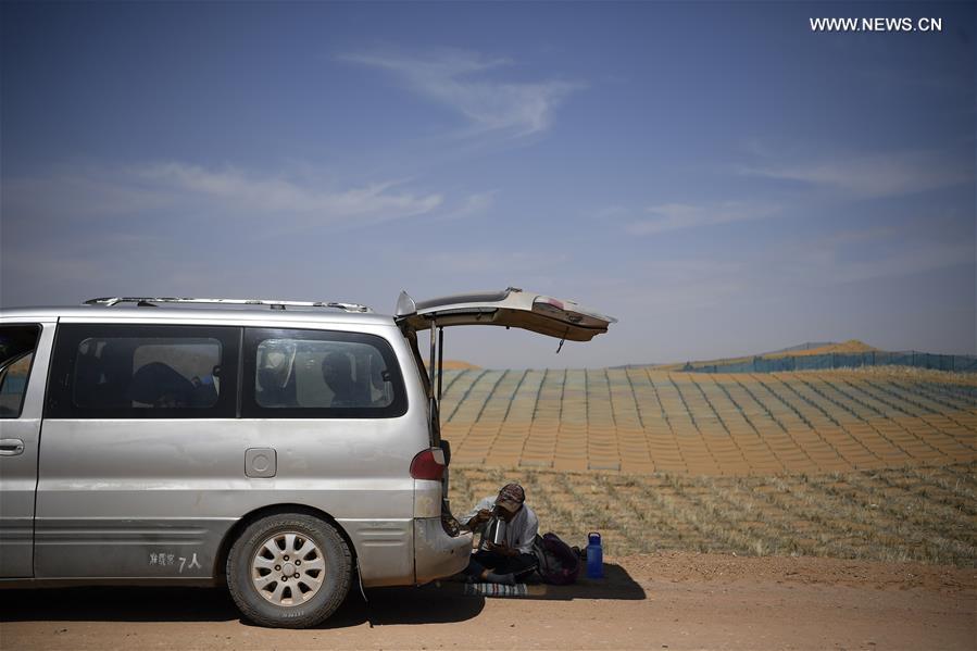 CHINA-NINGXIA-DESERTIFICATION CONTROL-HIGHWAY (CN)