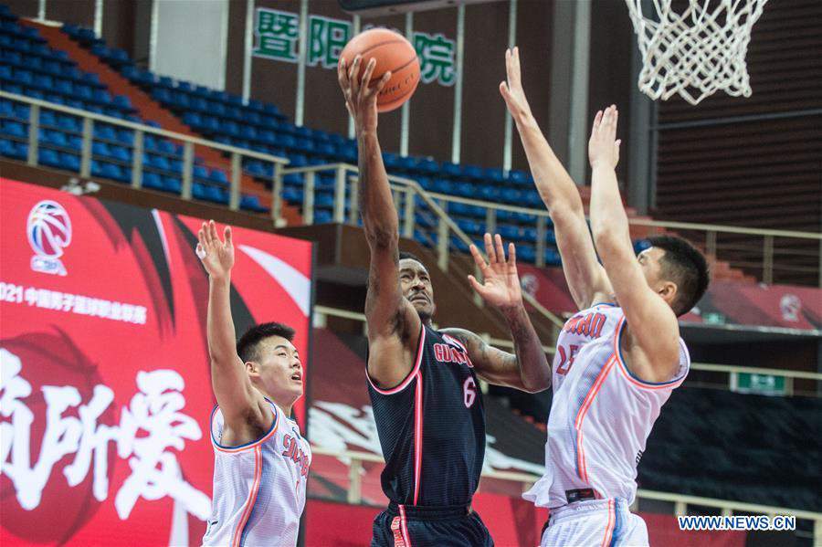 (SP)CHINA-ZHUJI-BASKETBALL-CBA LEAGUE-GUANGDONG VS SICHUAN (CN)