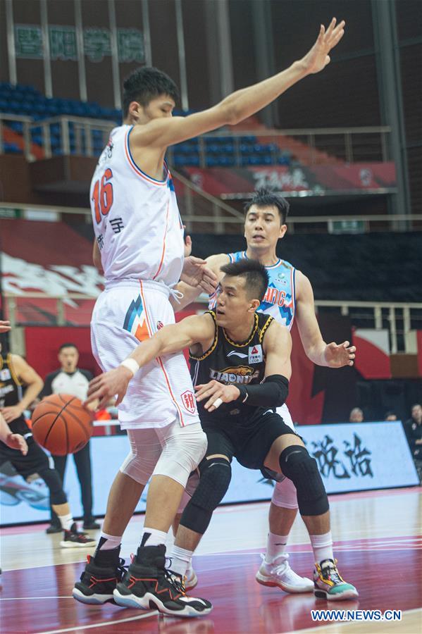 (SP)CHINA-ZHUJI-BASKETBALL-CBA LEAGUE-XINJIANG FLYING TIGERS VS LIAONING FLYING LEOPARDS (CN)