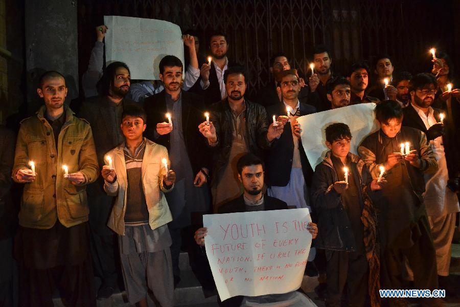 PAKISTAN-QUETTA-SCHOOL-ATTACK-VIGIL-CEREMONY