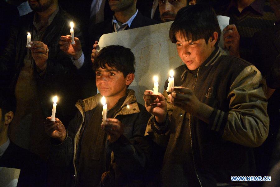 PAKISTAN-QUETTA-SCHOOL-ATTACK-VIGIL-CEREMONY