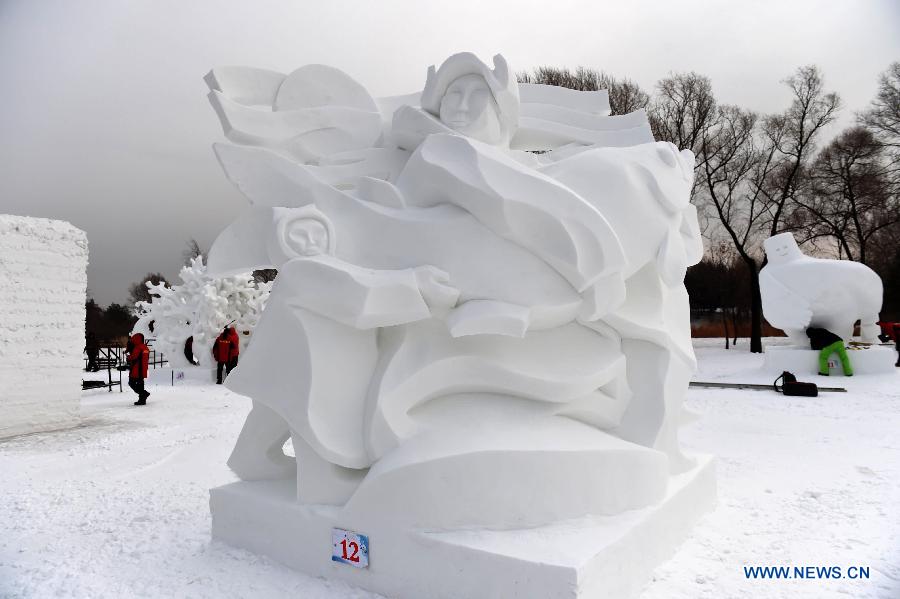 A snow sculpture created by Russian sculptors is seen at the 20th Harbin International Snow Sculpture Contest in Harbin, capital of northeast China's Heilongjiang Province, Jan. 13, 2015.