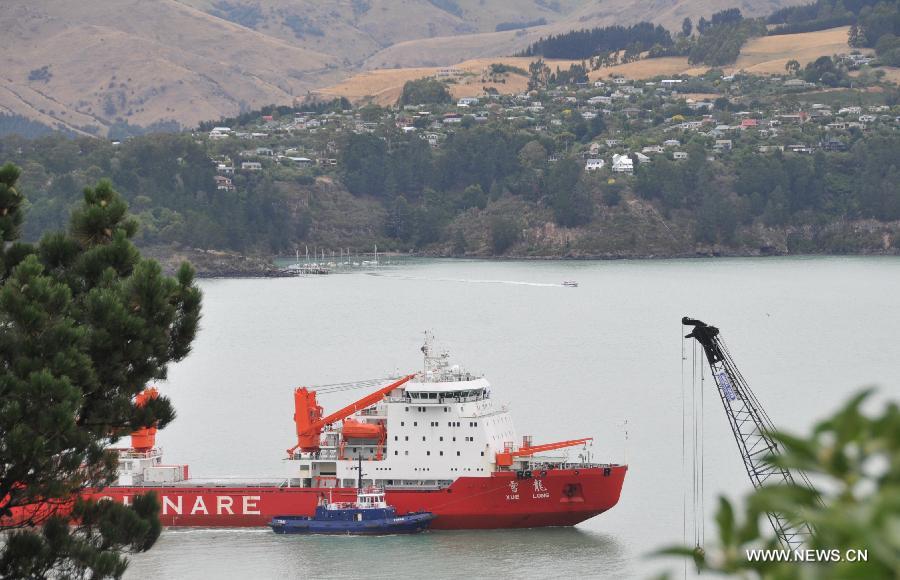 China's icebreaker and polar research vessel Xue Long arrives at Lyttelton Port in Christchurch, New Zealand, Jan. 16, 2015. Xue Long arrived at Lyttelton Port in Christchurch on Friday. It would dock at Lyttelton for refuelling and cargo transfer after travelling through the Southern Ocean from Antarctica's Ross Sea region. 