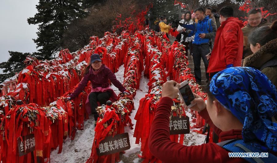 CHINA-SHAANXI-HUASHAN MOUNTAIN (CN)