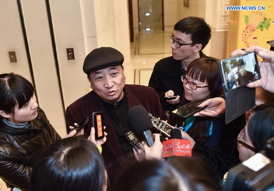 Jiang Kun, a member of the 12th National Committee of the Chinese People's Political Consultative Conference (CPPCC), receives an interview in Beijing, capital of China, March 2, 2015. The third session of the 12th National Committee of the CPPCC, the national advisory body, will open on March 3. (Xinhua/Li He)  