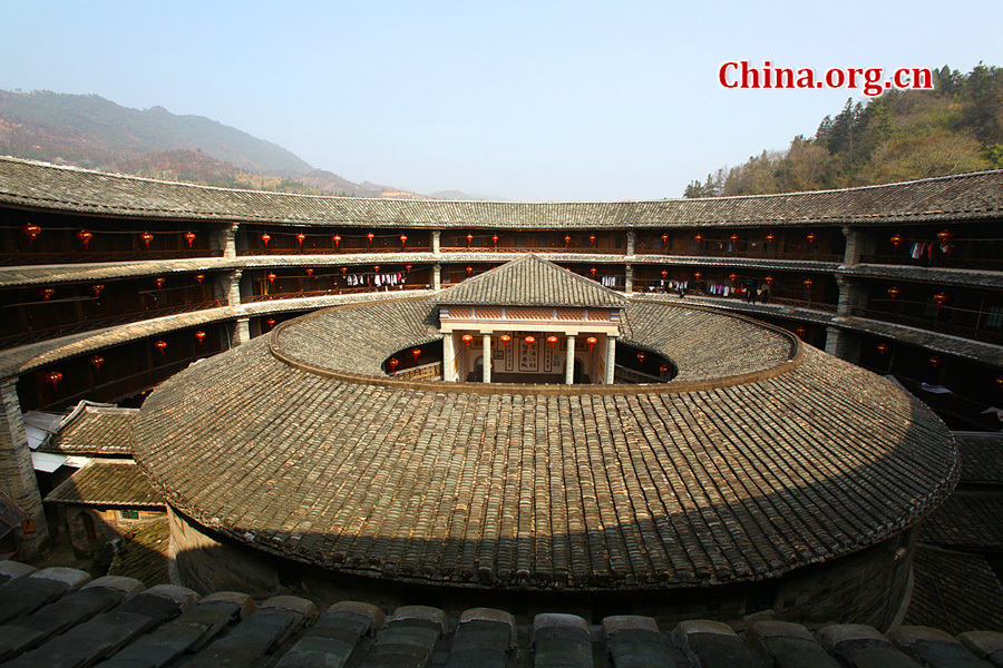 Built on a base of stone, the thick walls of Tulou were packed with dirt and fortified with wood or bamboo internally. The architectural arts of the Fujian Tulou can be traced back nearly 1,000 years, and their design incorporates the tradition of fengshui (favorable siting within the environment).