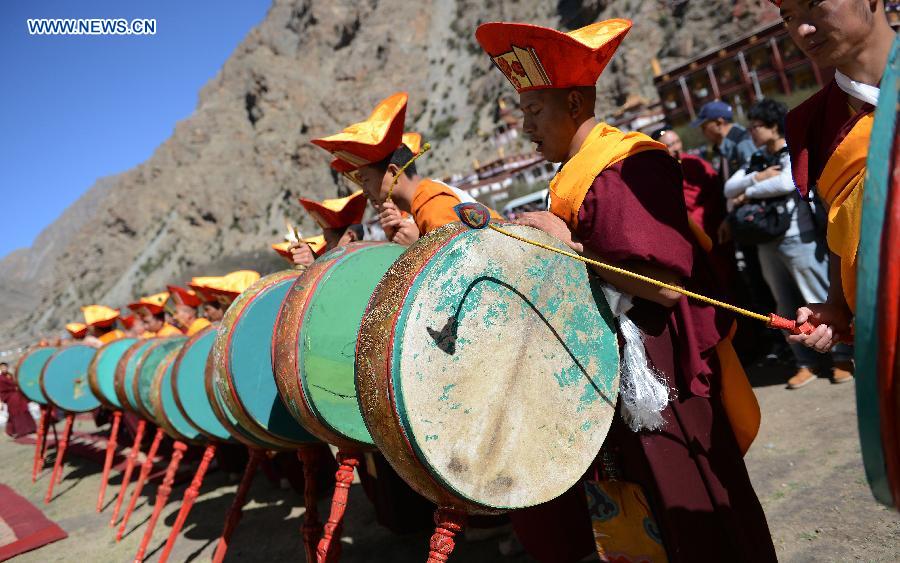 CHINA-TIBET-THANGKA-WORSHIP (CN)