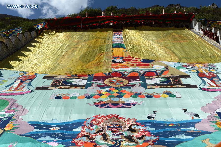 CHINA-TIBET-THANGKA-WORSHIP (CN)