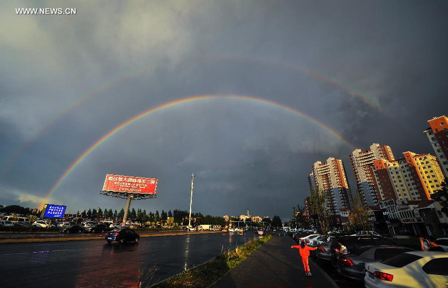 CHINA-JILIN-CHANGCHUN-DOUBLE RAINBOW (CN)