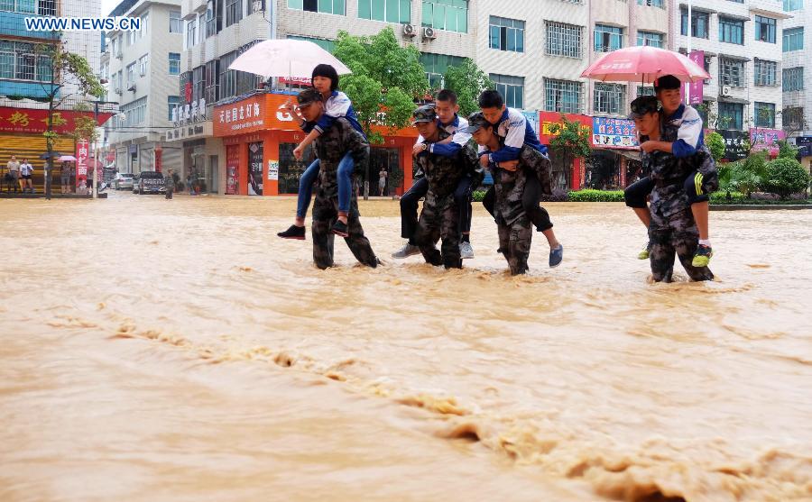 #CHINA-SOUTHERN REGIONS-RAINSTORM(CN)