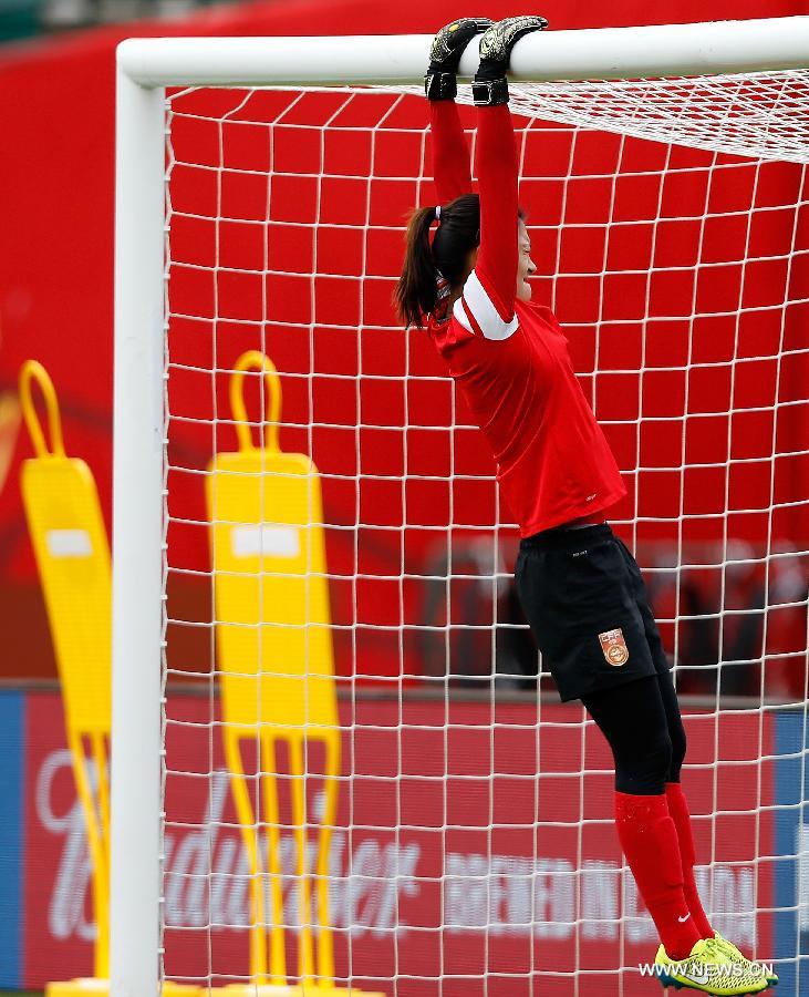 (SP)CANADA-EDMONTON-FIFA WOMEN'S WORLD CUP-CHINA-TRAINING