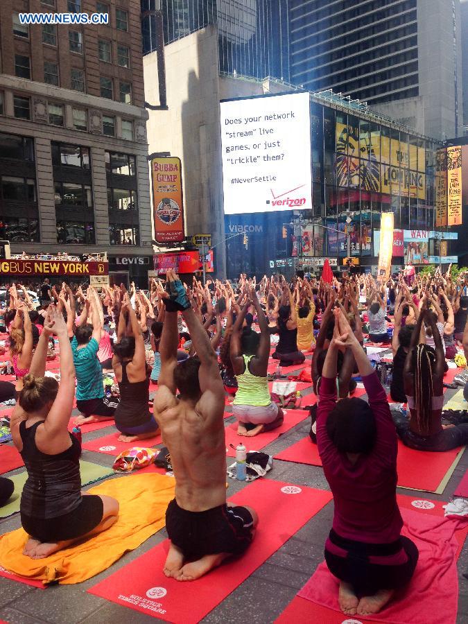 US-NEW YORK-INT'L YOGA DAY