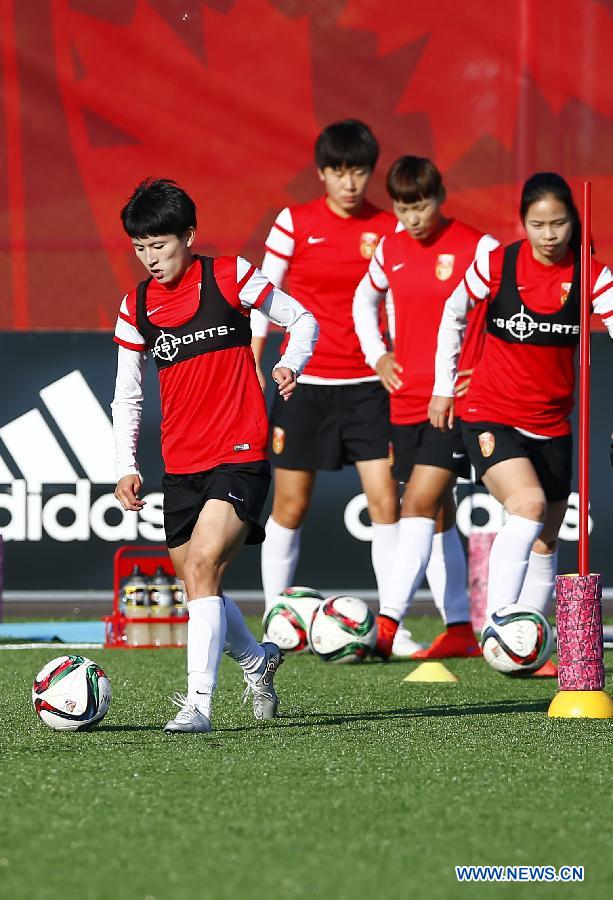 (SP)CANADA-OTTAWA-FIFA-WOMEN'S WORLD CUP-TRAINING SESSION-CHINA