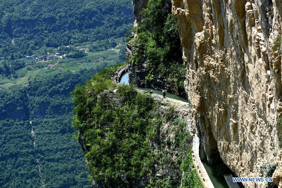 #CHINA-HUBEI-ENSHI-ARTIFICIAL AQUEDUCT CANAL (CN)